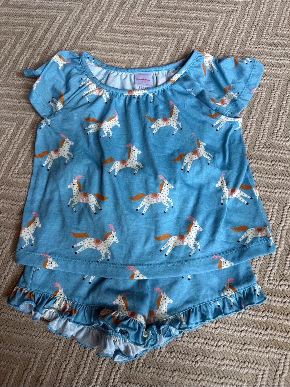 Hanna Andersson size 5/110 pajamas